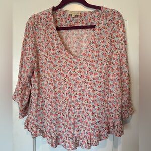Pink floral top 3/4 sleeve with ruffle